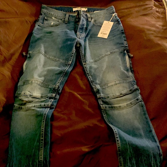 Hudson Moto skinny jeans with cool details and secret zippered pockets at knee